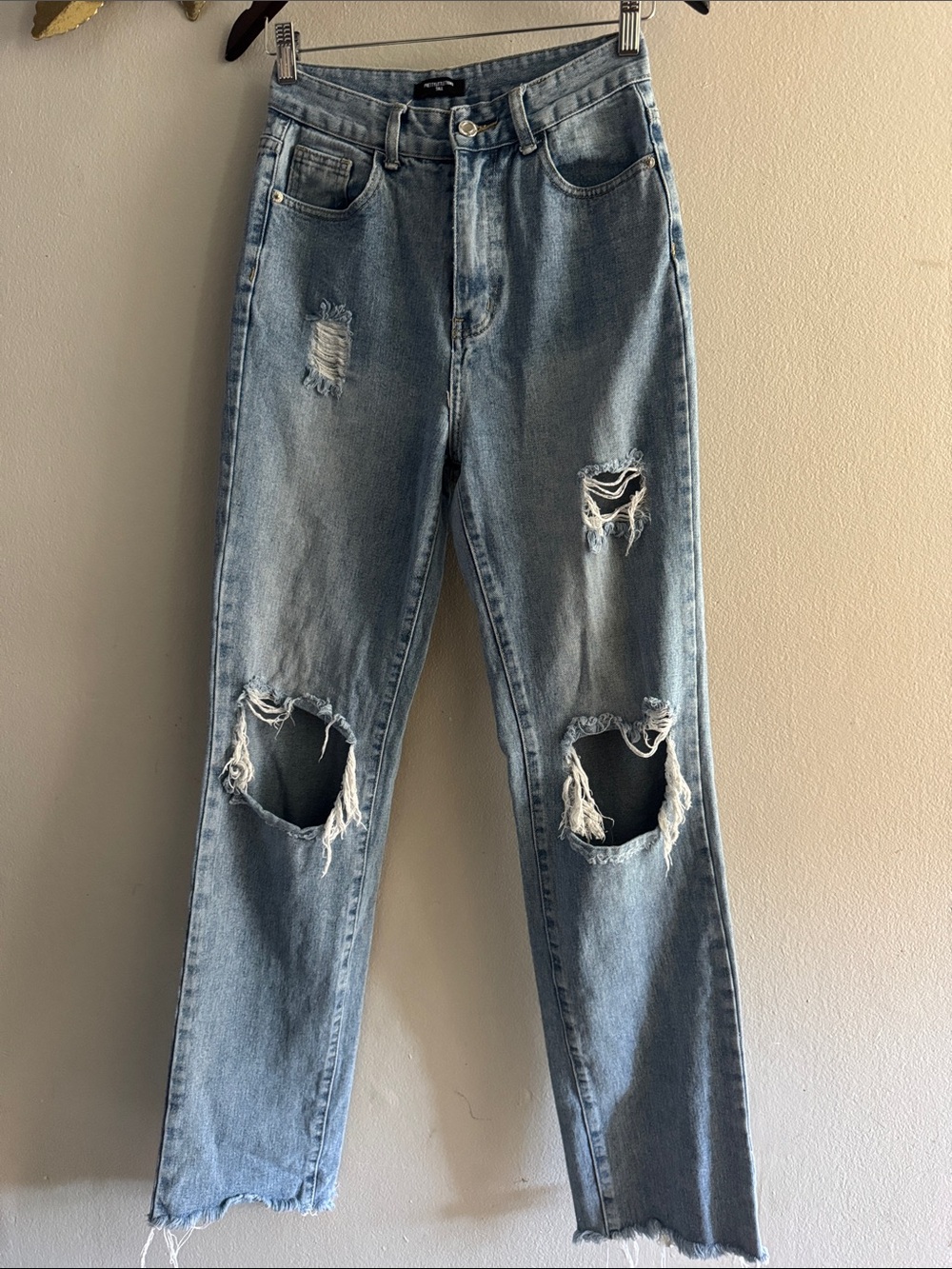 PrettyLittleThing Light Blue Denim Jeans Label View